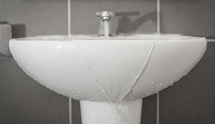 bath sink overflowing